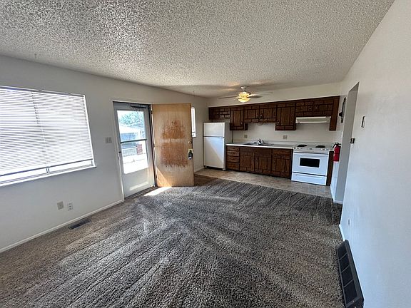 4th image of 11 S 34th St APT 2