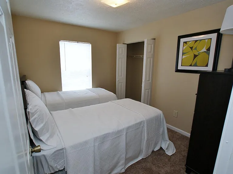 Green Meadow Apartments — Photo 45