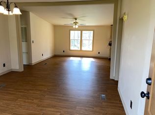 164 W Bruce Rd, Fawn Grove, PA 17321