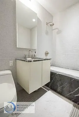 Sold by Metropolitan Property Group | media 13