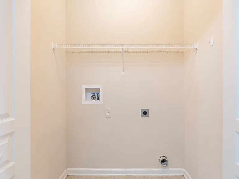 10810 Carpenter Run Ln — Photo 14
