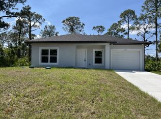 2816 22nd St SW, Lehigh Acres, FL 33976