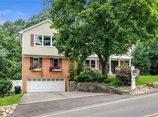 660 Sloop Rd, Pittsburgh, PA 15237