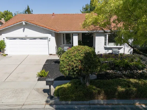 677 Big Foot Ct, Fremont, CA 94539