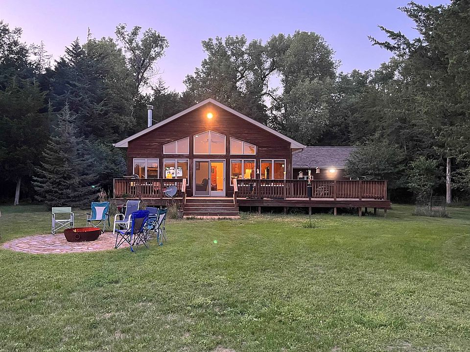 1st image of 45497 River Dr