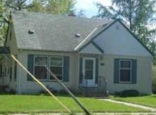 282 Bernard St E, West Saint Paul, MN 55118