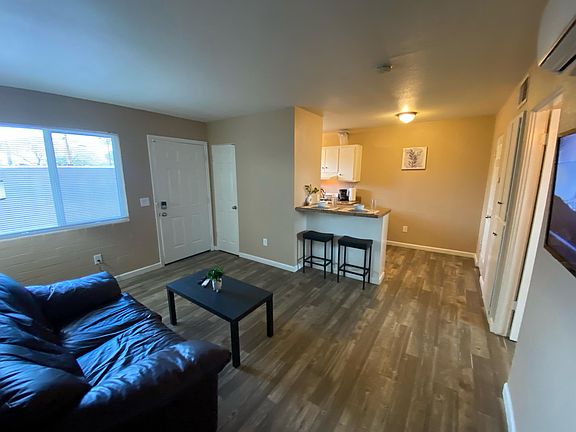 3rd image of 4302 E Bellevue St #11168900