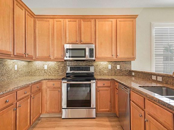 5th image of 8895 Chestnut Ridge Way