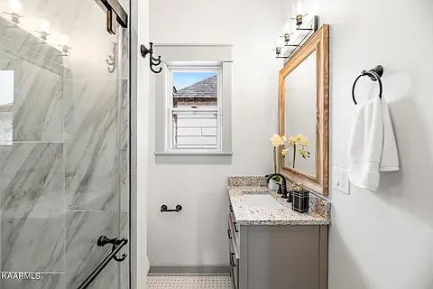 3111 Linden Ave — Photo 5