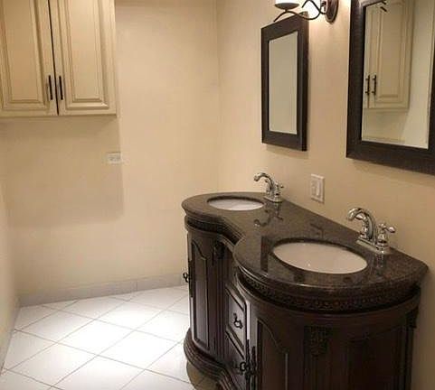4th image of 6103 Knoll Valley Dr APT 201