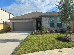 1906 Stargazer Ln, Angleton, TX 77515