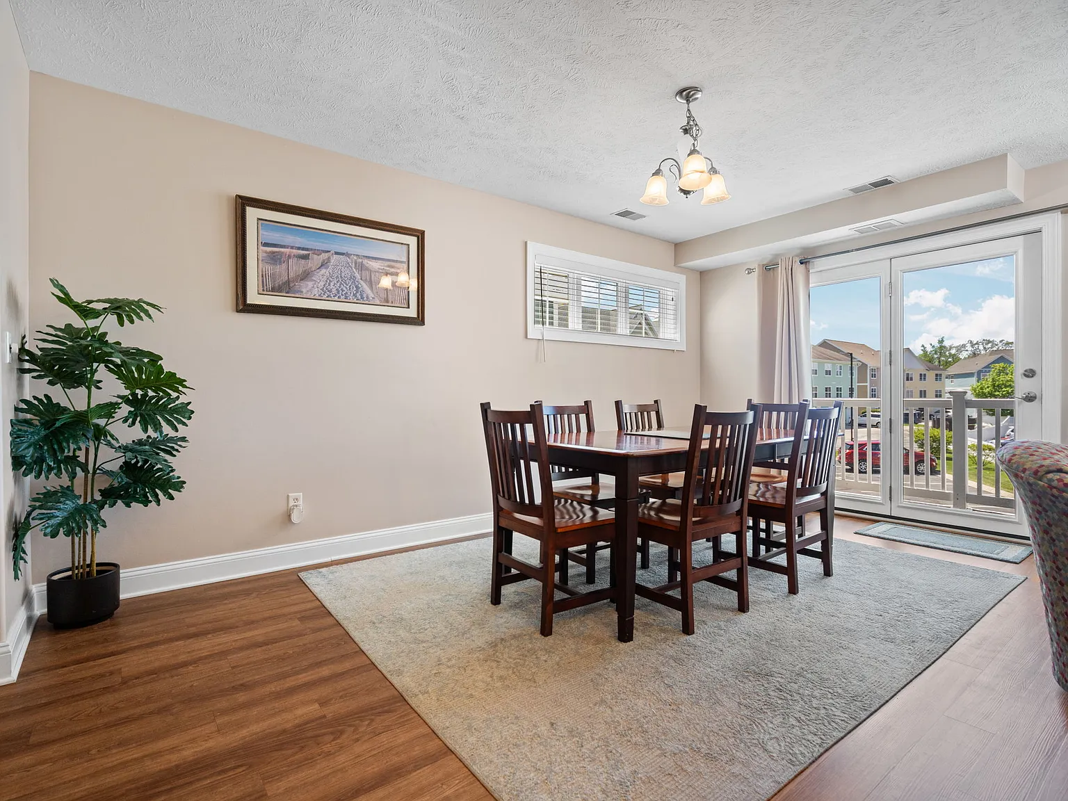 2 bed, 2.5 bath, 1170 sqft, $2,250 — Photo 4