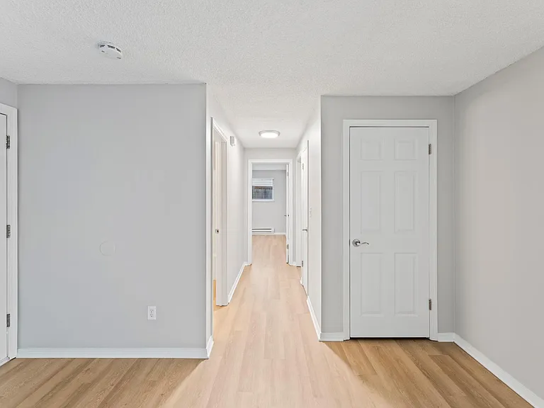 511 Avenue D #A — Photo 15