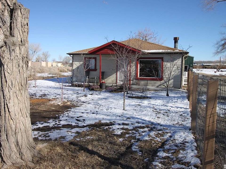 1st image of 20 Tucker Ln