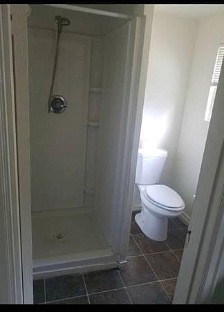 2nd image of 2620 W Maplewood Ave #6