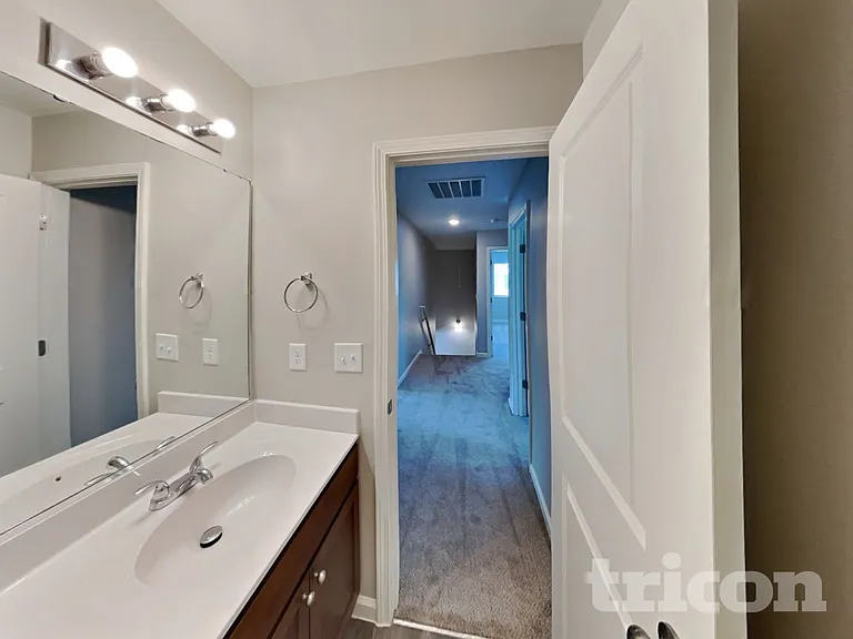 3007 Stauton Dr — Photo 16
