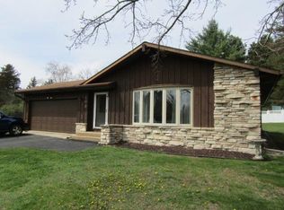 103 Siesta Dr, Montello, WI 53949