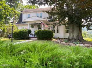 437 S Bedford St, Bedford, PA 15522