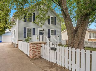 1133 Ruby St, Belvidere, IL 61008