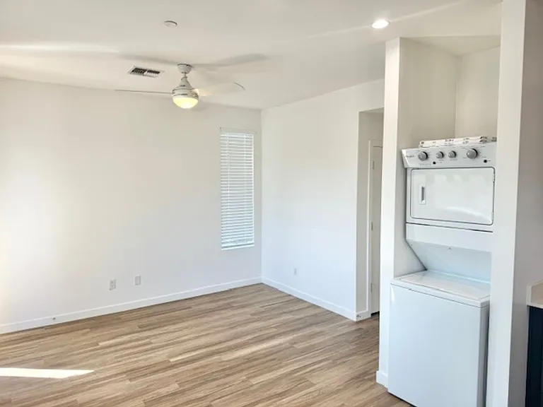 2950 N 29th Pl — Photo 21