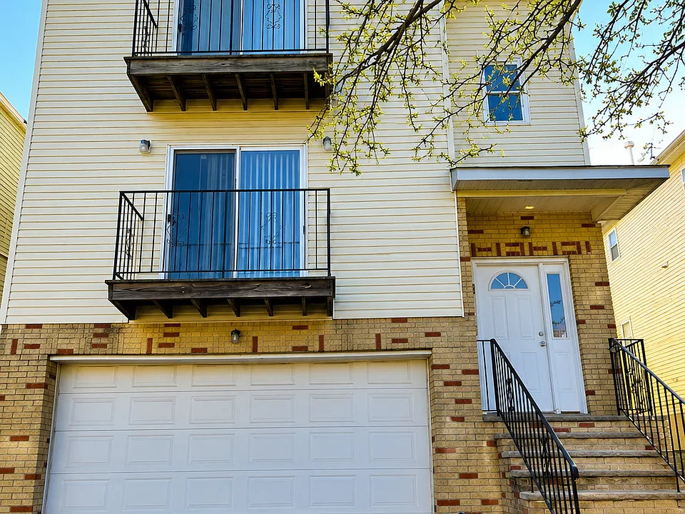 89 Highland Ave #SIDE