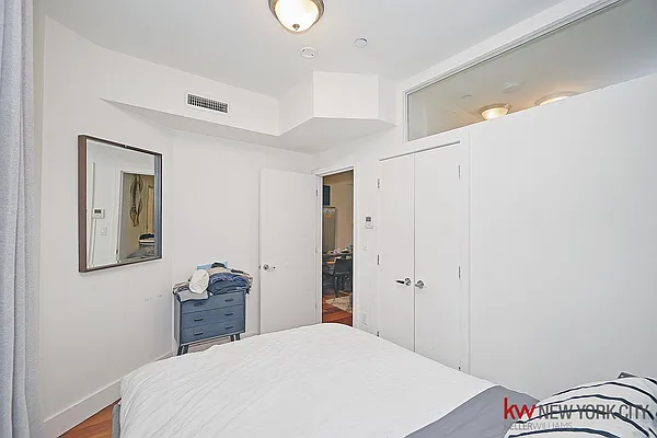 Rented by Keller Williams NYC | media 24