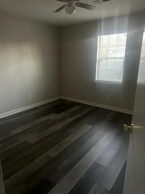 2 bed, 1652 sqft, $900 — Photo 4
