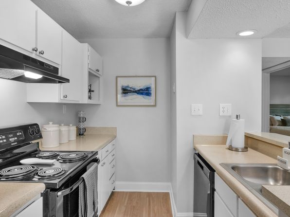 6701 English Hills Dr #6803-3C