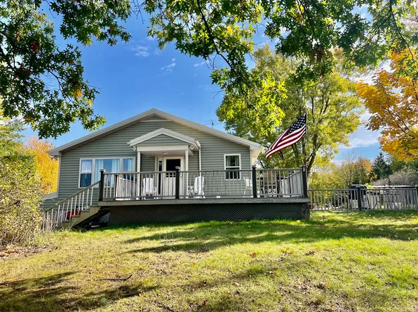 10630 McNeil Rd, Rock Falls, IL 61071