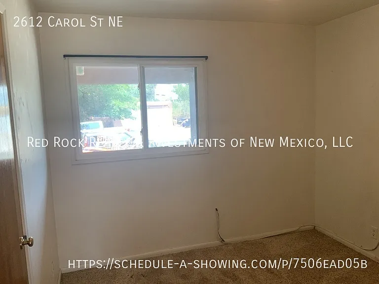 2612 Carol St NE — Photo 10