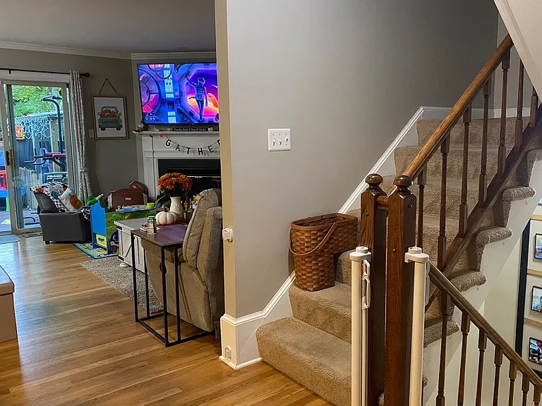 5889 Woodfield Estates Dr — Photo 37