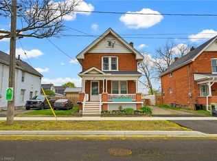 28 Norwich St, Brantford, ON N3T 2B9