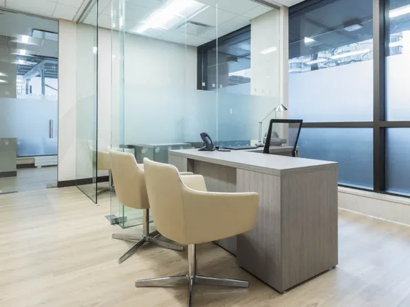 300 E. 39th Street image 29 of 48