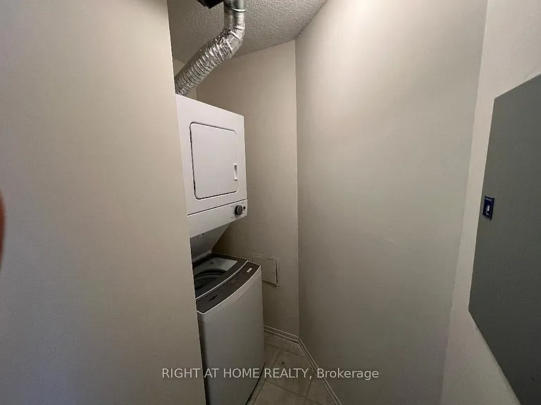 5 Rowntree Rd #409 — Photo 20