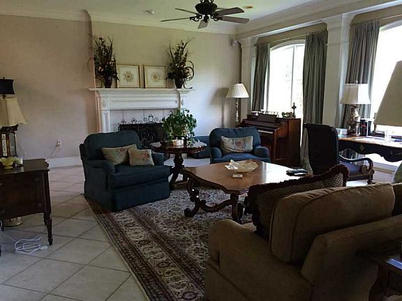 5th image of 6 Afton Cir