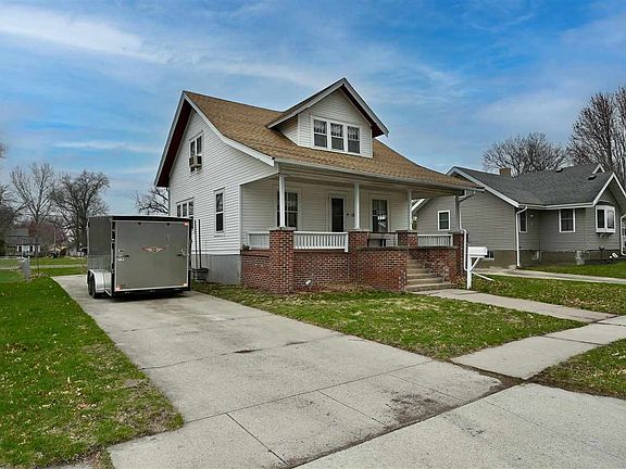 3rd image of 238 W Randolph St