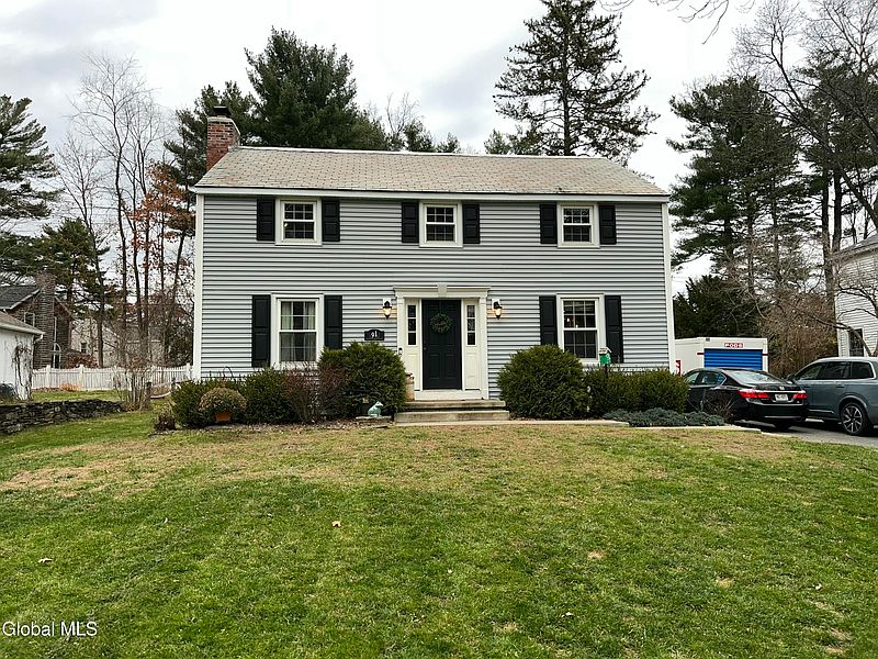 2nd image of 91 Fernbank Avenue
