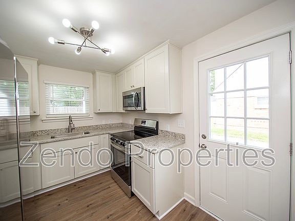 5th image of 1733 Parkview Ave Unit A