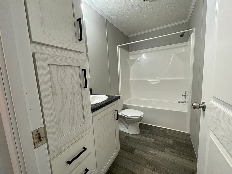 73 Ashley Cir #134 — Photo 23