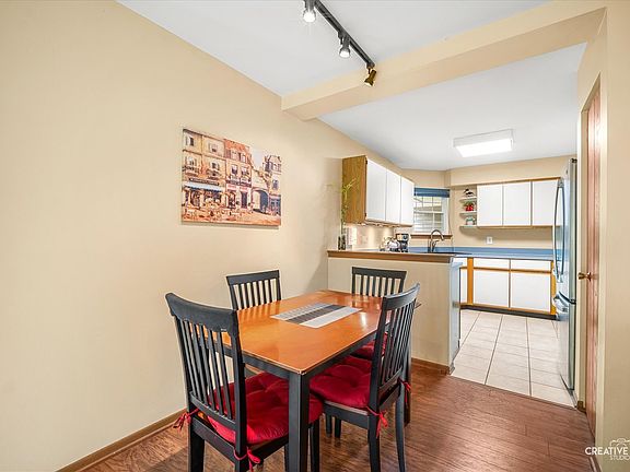 5th image of 1085 Rockport Dr