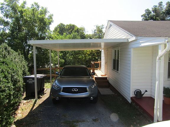 3rd image of 1509 Highpoint Ave