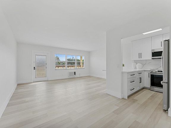 5th image of 275 Mansfield G #275