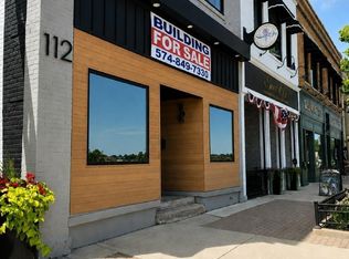 112 S Main St, Nappanee, IN 46550