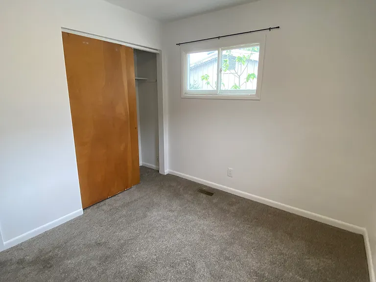 6825 S Jefferson St — Photo 25