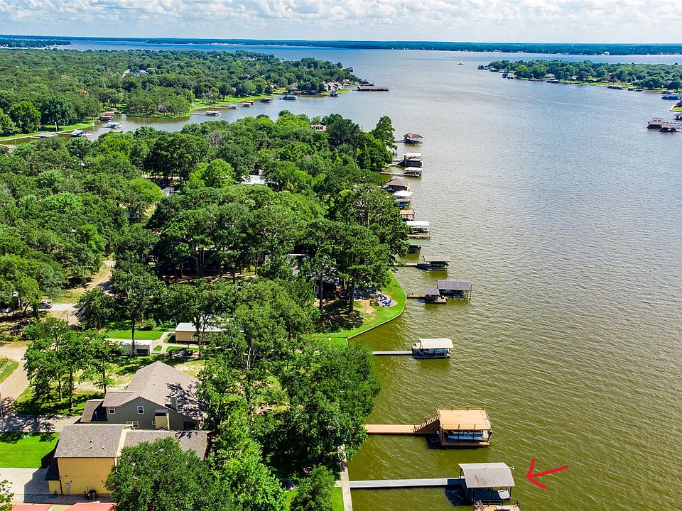 1st image of 178 Thunderbird Dr