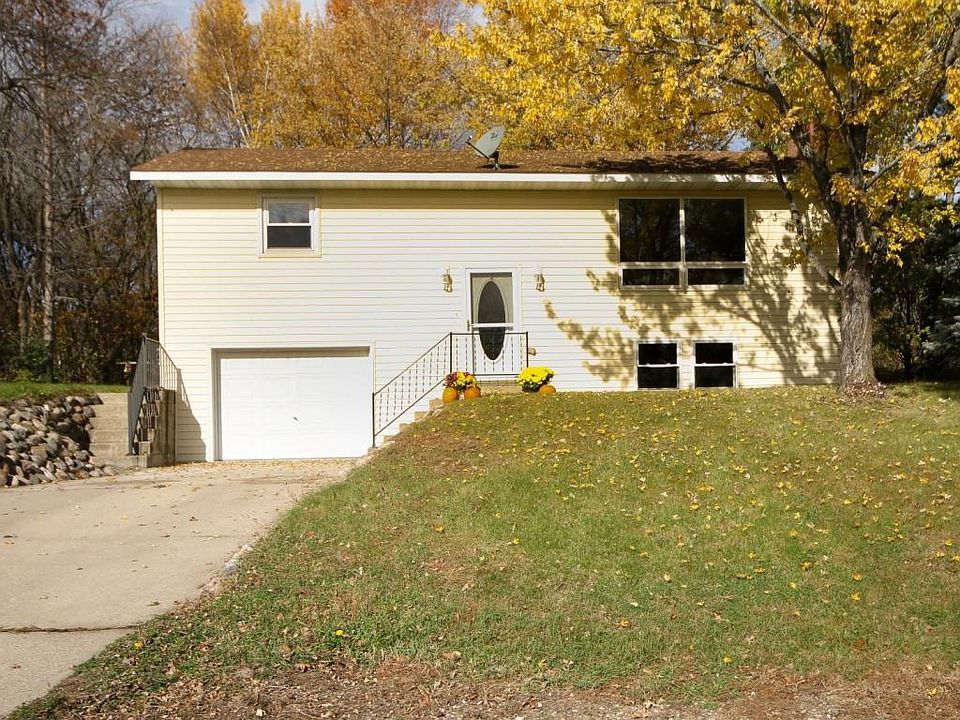 1st image of 1544 W Latoka Dr SW