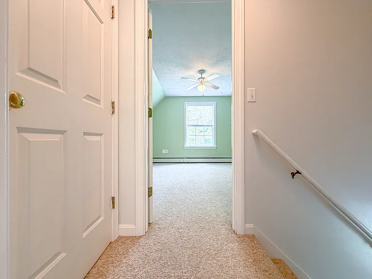 9 Dakota Dr — Photo 31