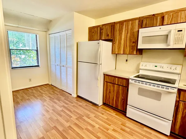 2900 SW 22nd Circle #221d, Delray Beach, FL 33445