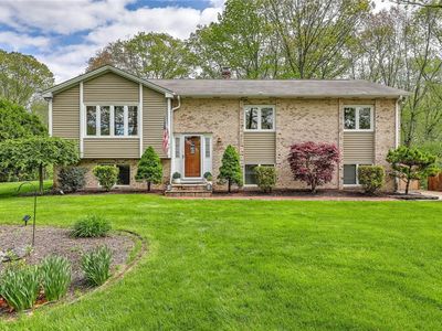 89 Swan Rd, Smithfield, RI, 02917