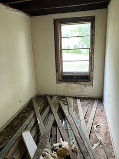 5th image of 2536 Claiborne Ave